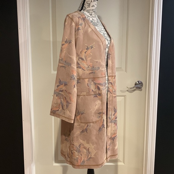 Solitaire Longline Faux Suede Floral Jacket - Picture 3 of 4